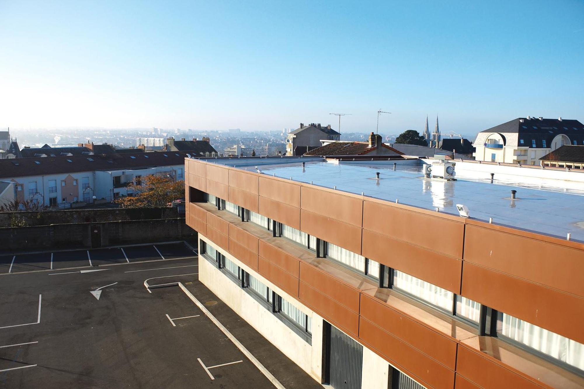 Hotel Jf Accueil & Formation Cholet Exterior foto